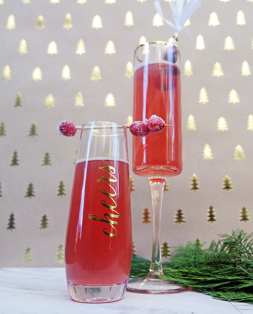 Easy Holiday Cocktail Recipes, Cranberry Mimosa